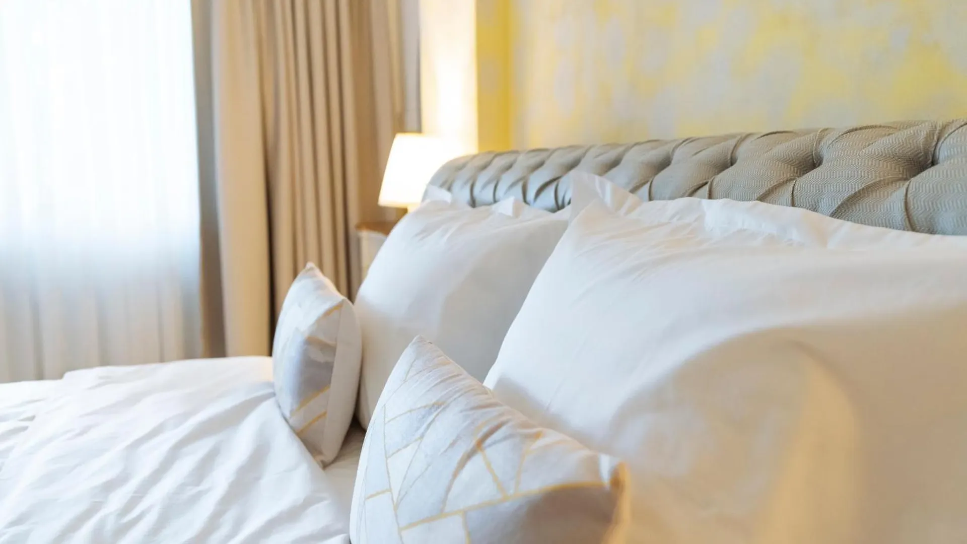 Herastrau Park Luxury Apartment Bukarest