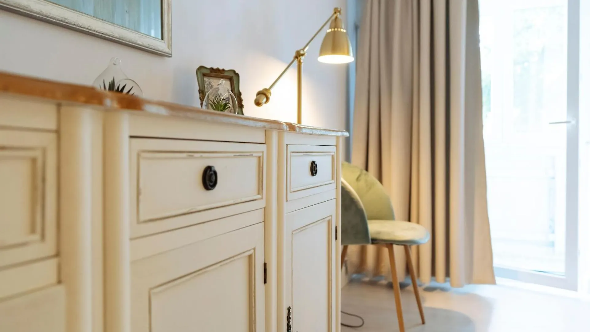 Herastrau Park Luxury Apartment Bukarest