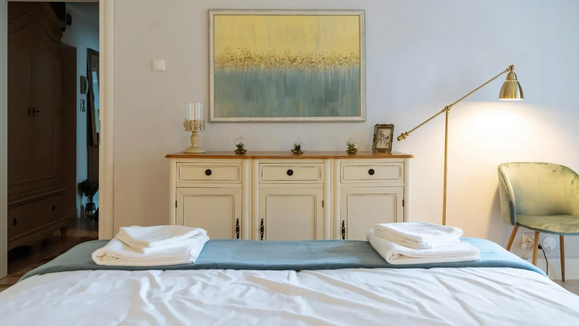 Herastrau Park Luxury Apartment Bukarest