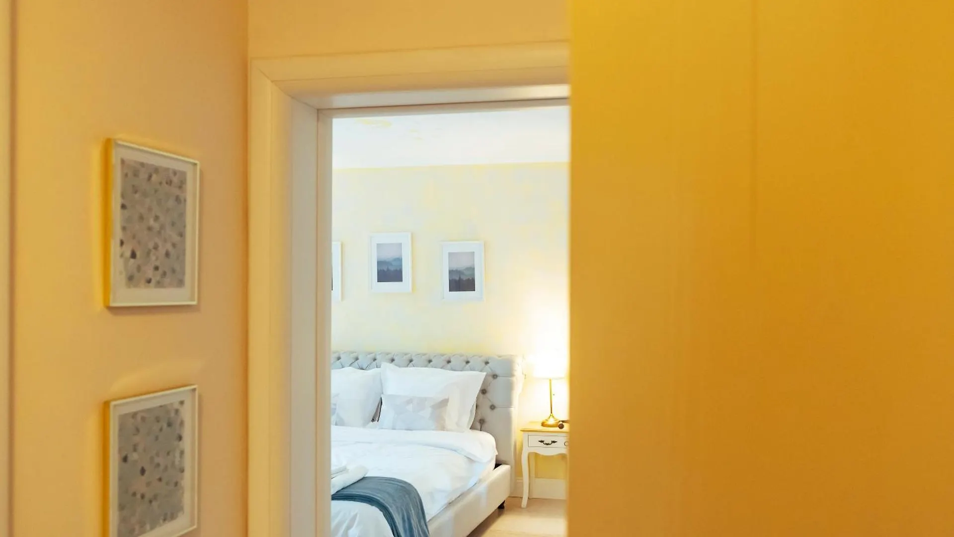 Herastrau Park Luxury Apartment Bukarest