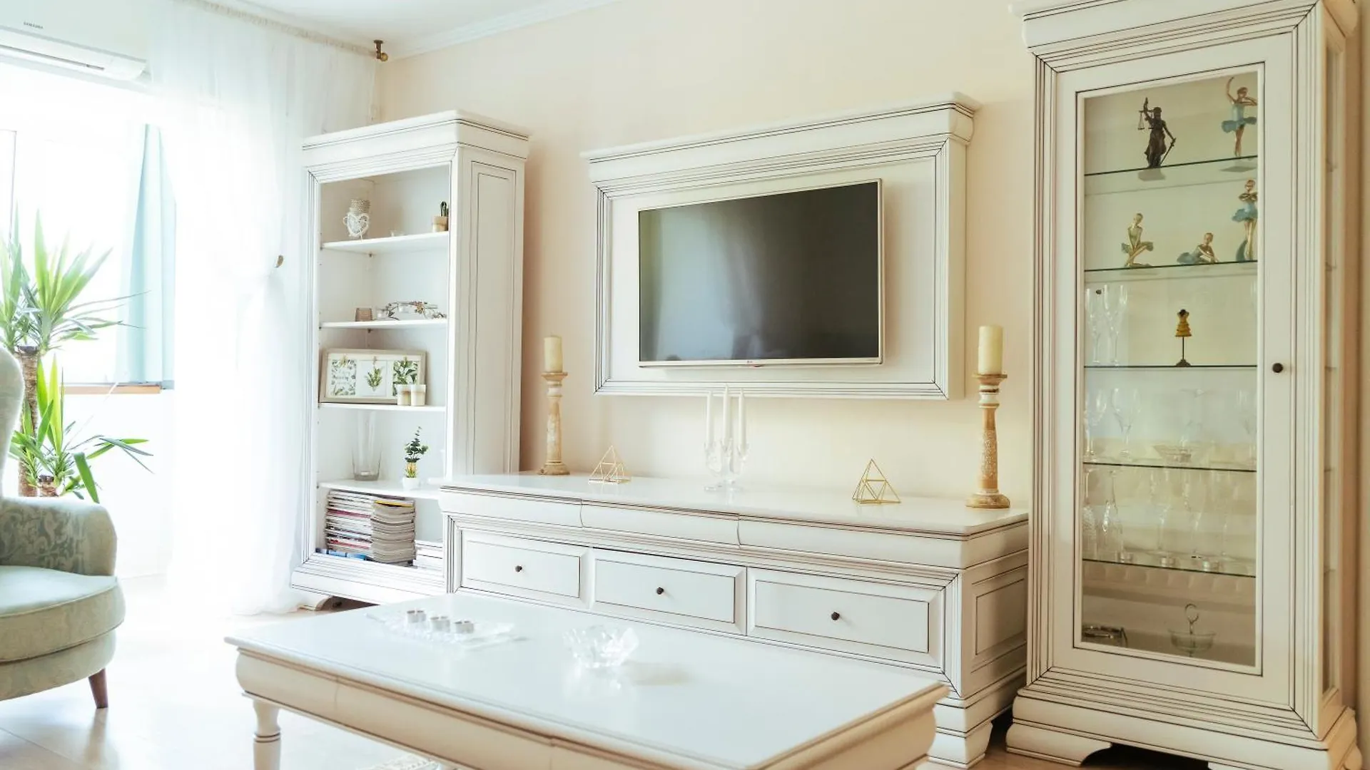 Herastrau Park Luxury Apartment Bukarest